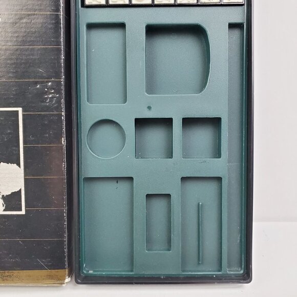 Japanese Calligraphy Set Vintage K-47 Case Box, Brush, Stamps, Paper Weight Etc. - Picture 9 of 13